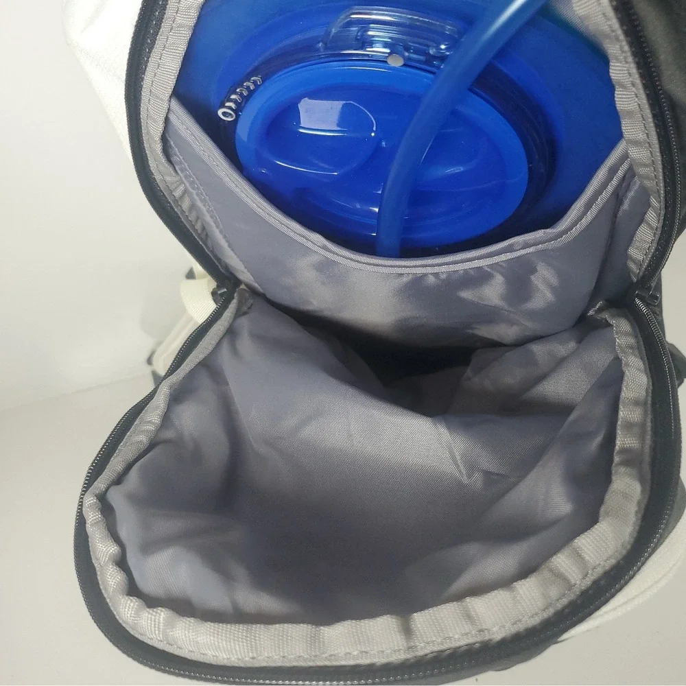Camelbak LOBO 100 oz / 3L Capacity Hydration Backpack Black/White With Reservoir